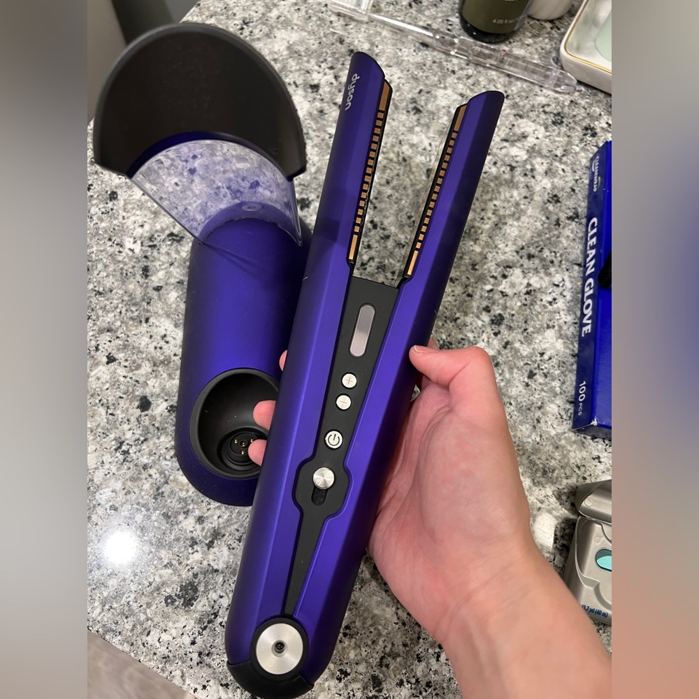 Dyson Straightener